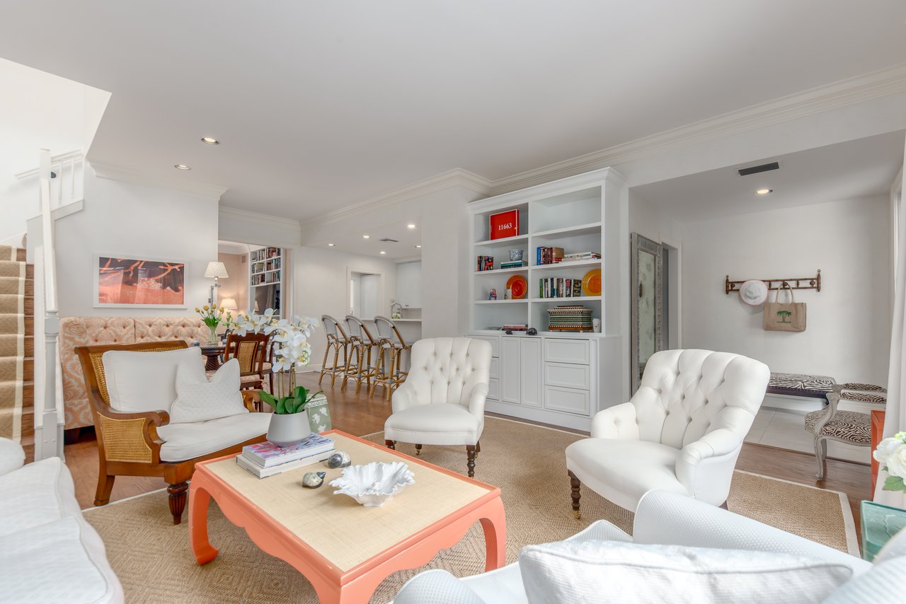 11663 SE Florida Ave