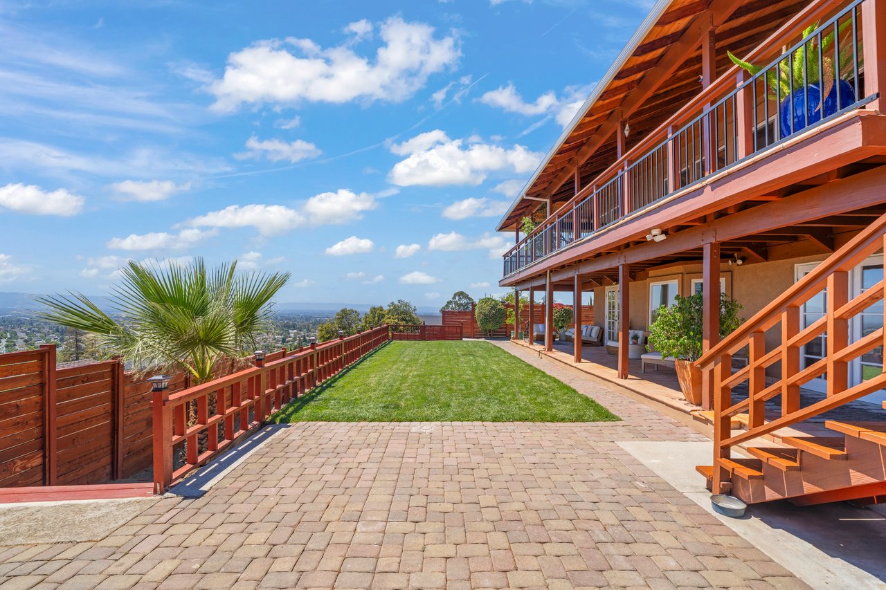 11264 Chula Vista Avenue