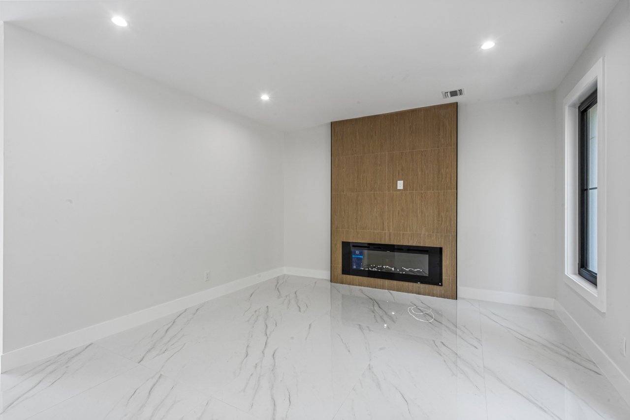 44 Green Drive