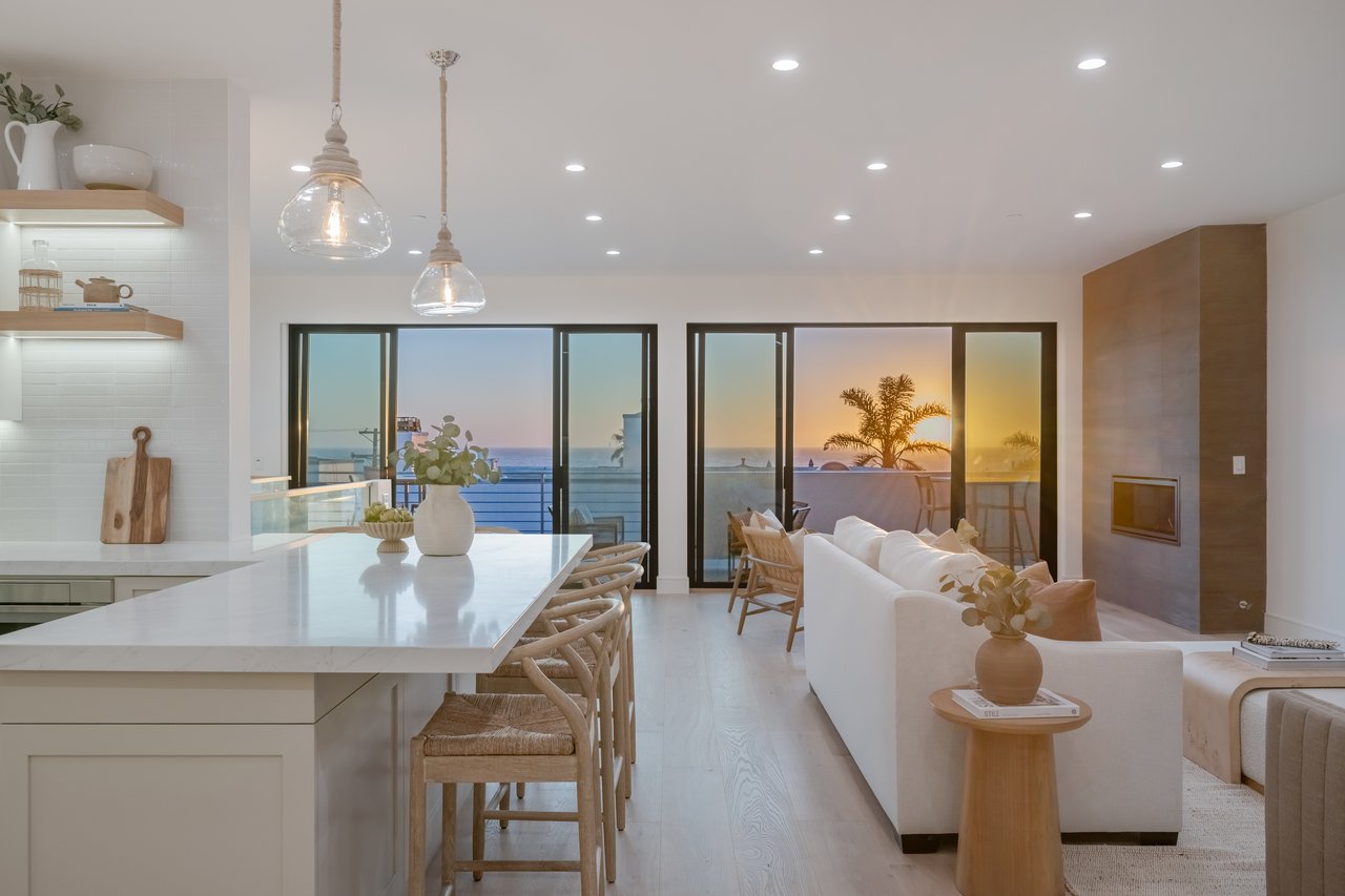 Life at 89 Bayview: The Rhythm of Manhattan Beach cover