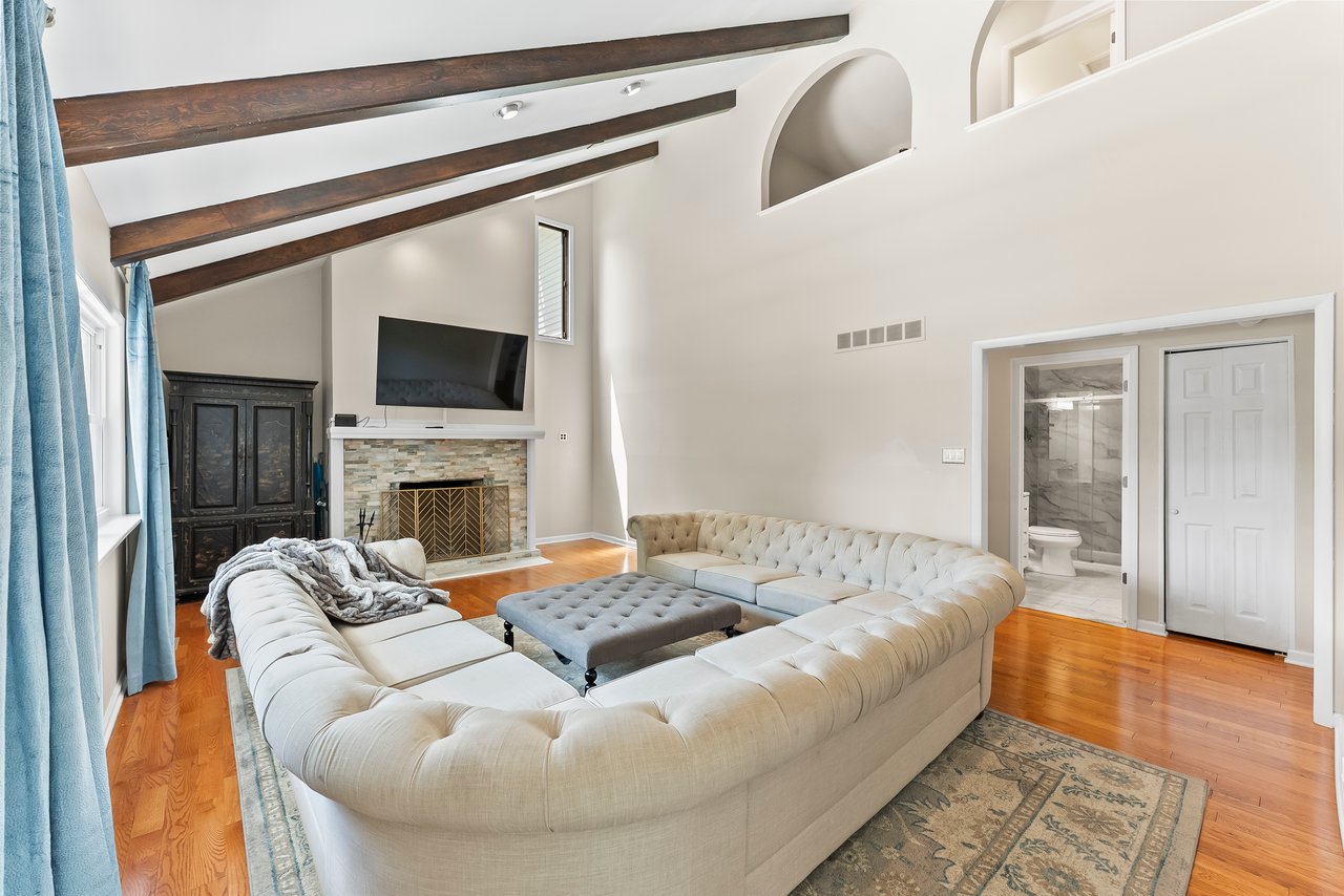 8 Copper Crow Bend