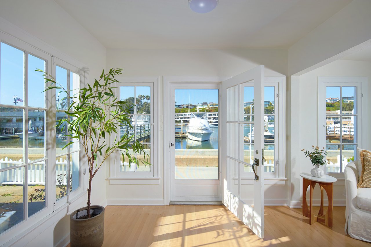 1407 N Bay Front