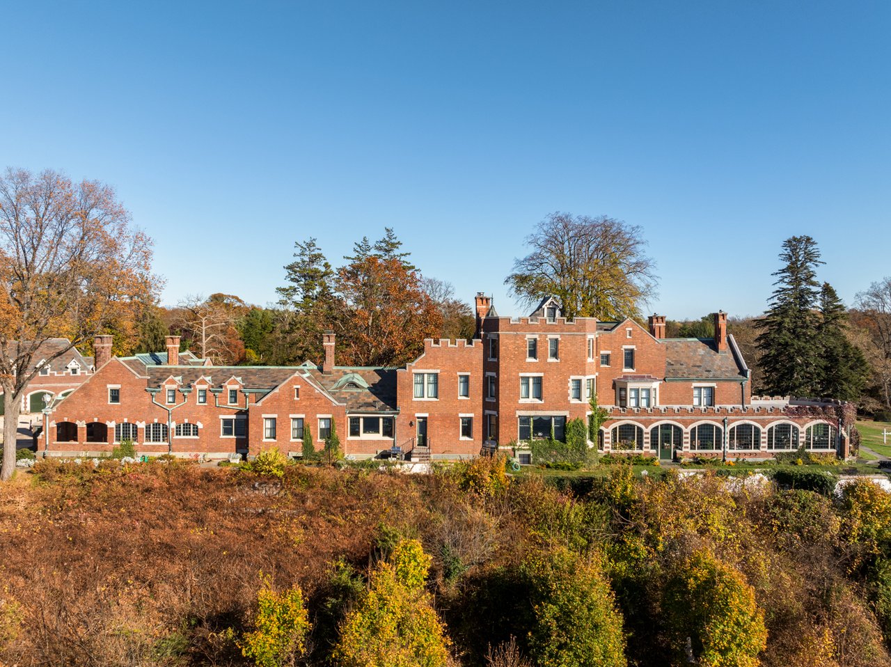 For Hill Estate | Lloyd Harbor Luxury