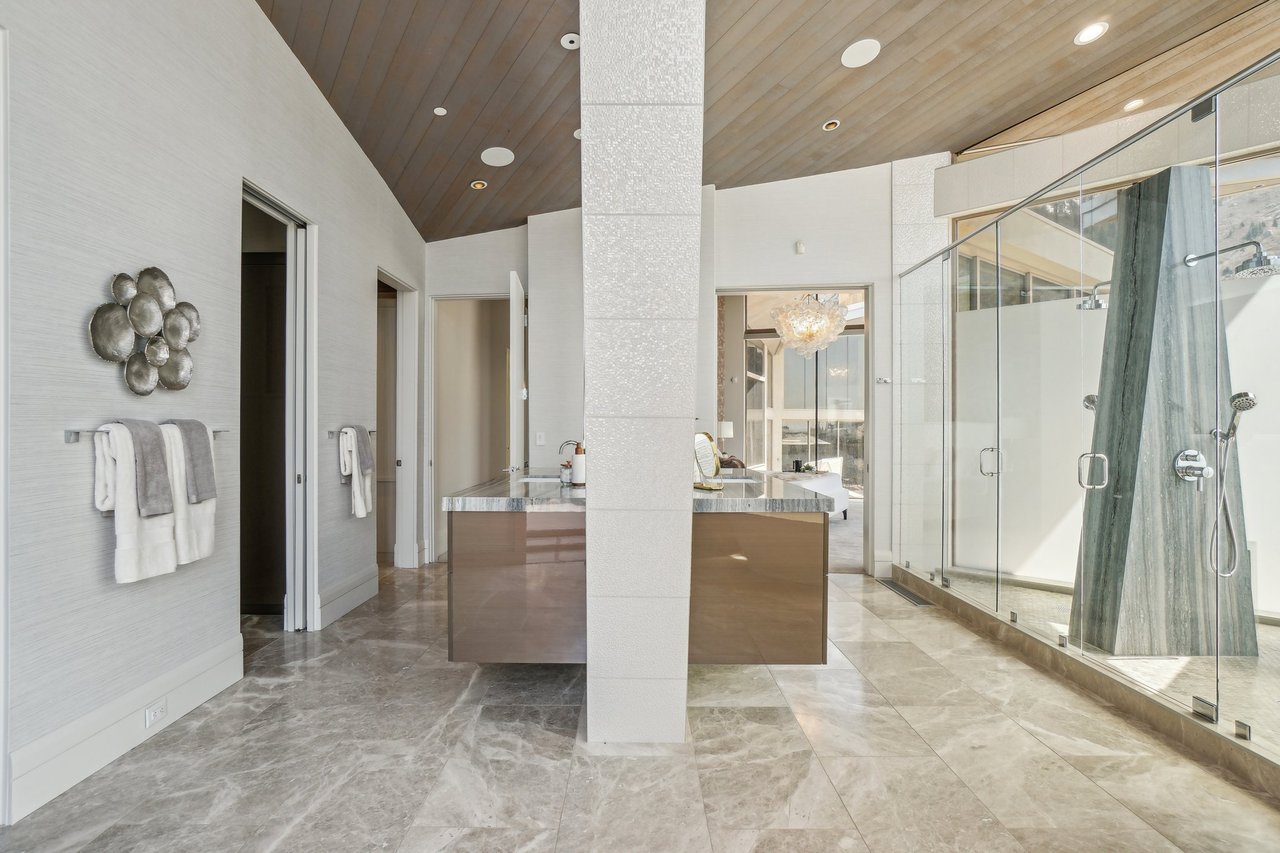4141 E Canyon Estate Dr