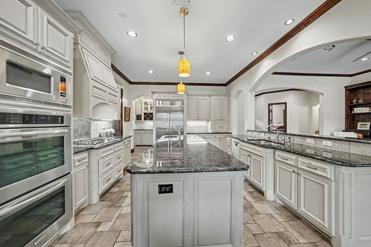 Exclusive Luxury Home in Heath TX by Phil Owens