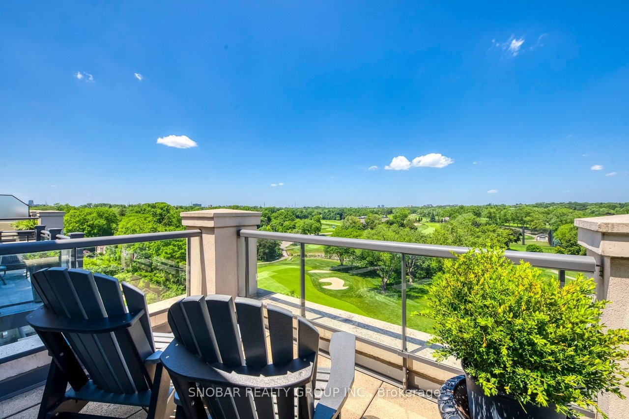 PENTHOUSE WITH GOLF PERKS
