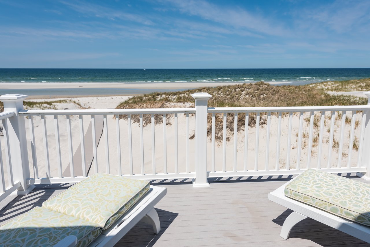 Private Beachfront Residence on Cape Cod Bay