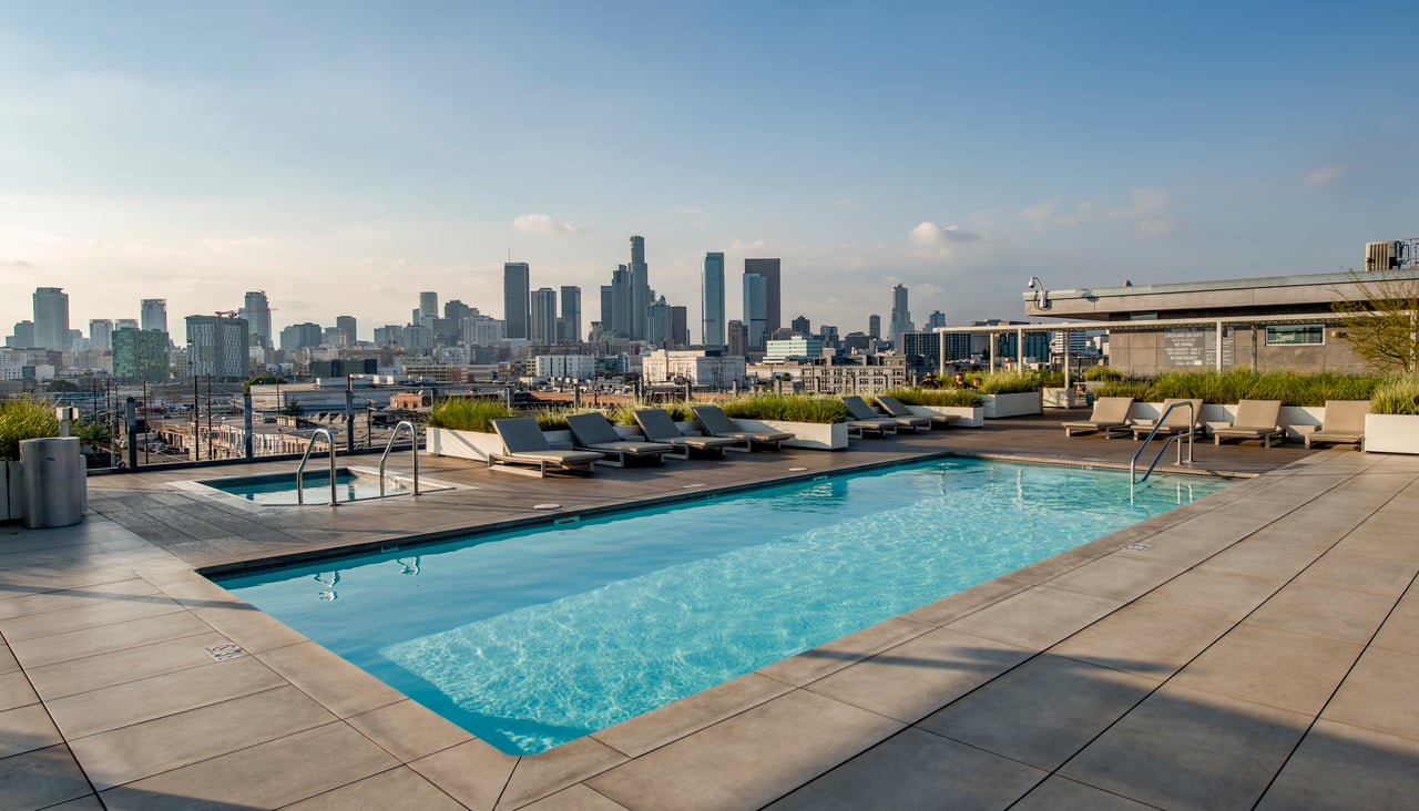 527 Molino St Unit: 202