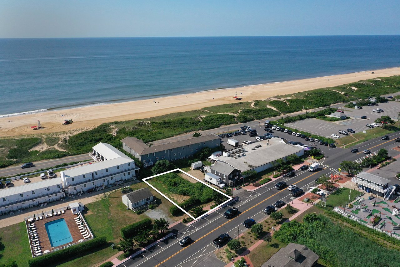 664 Montauk Highway, Montauk