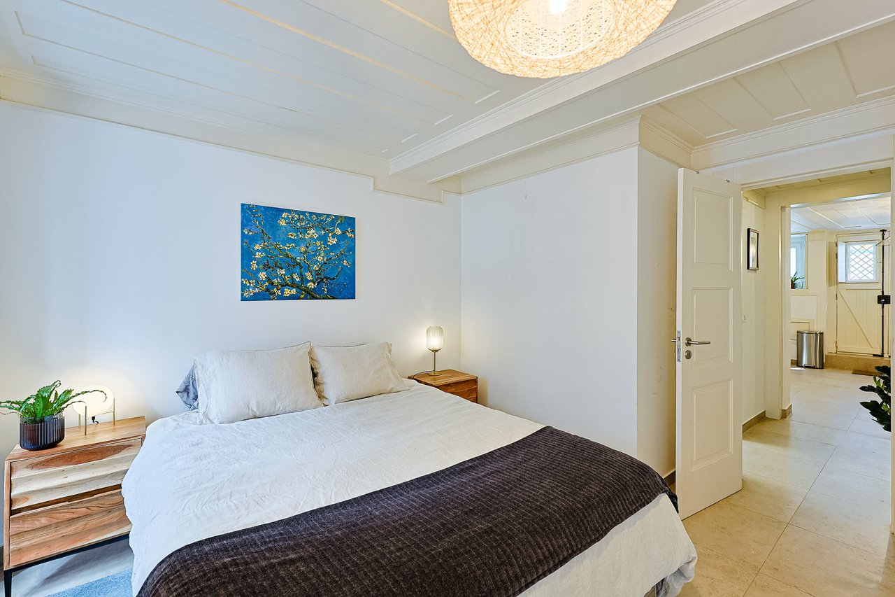 Trendy 1-Bedroom Duplex with Private Terrace in Lisbon’s Historic Heart