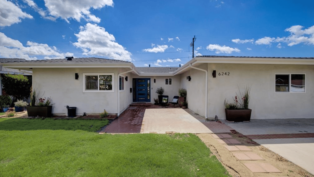 6242 E Pageantry St., Long Beach