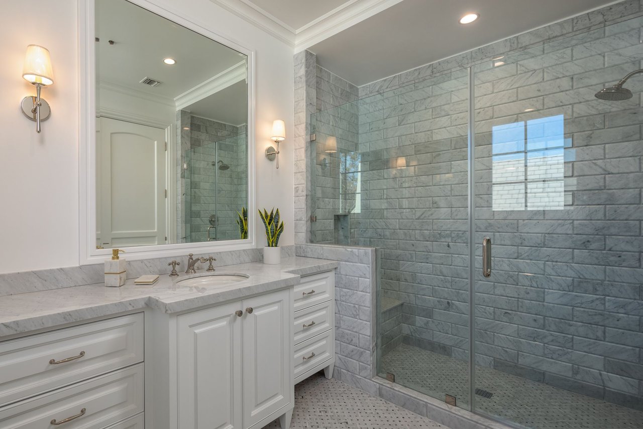 604 Walden Dr