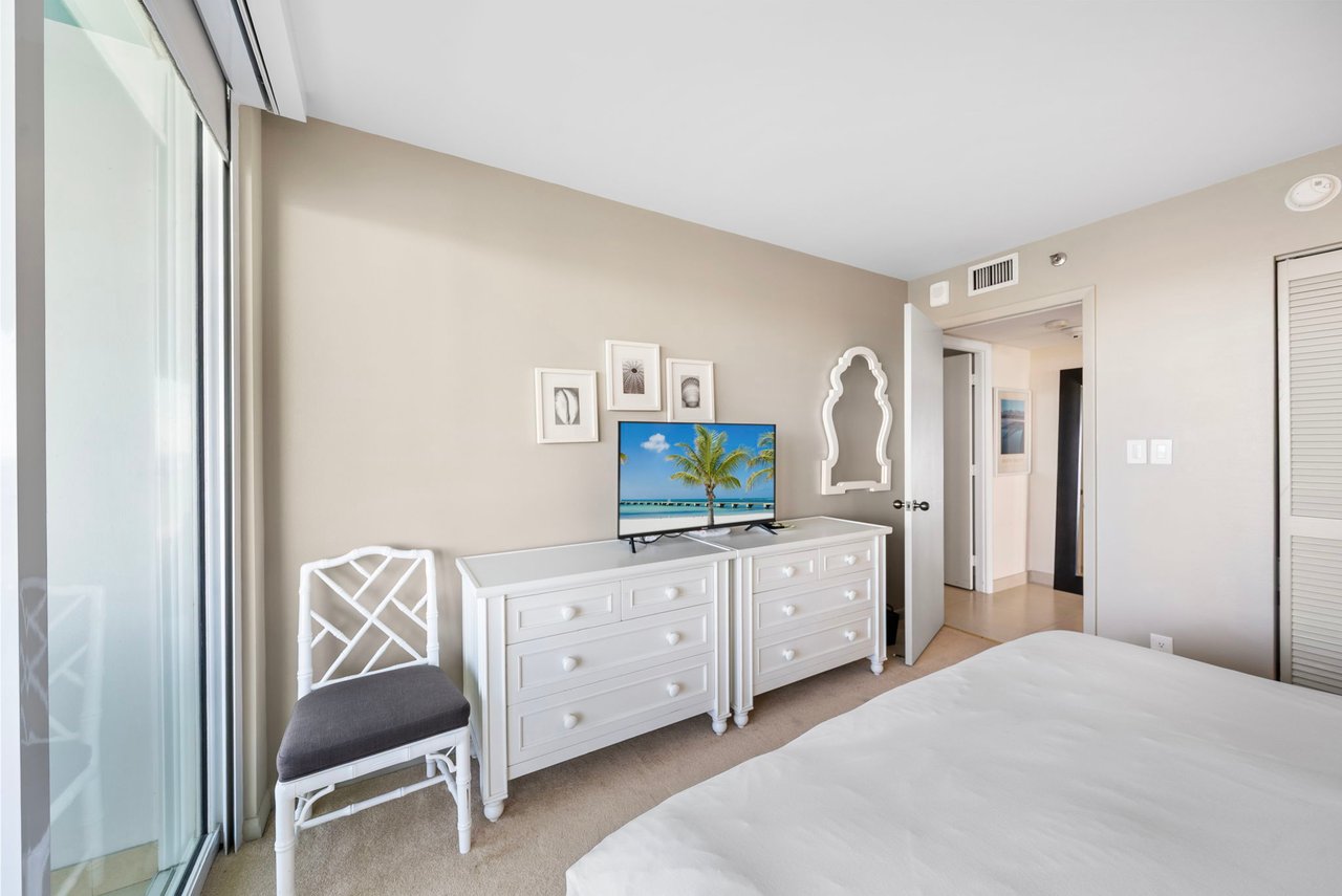 South Pointe Tower #2003