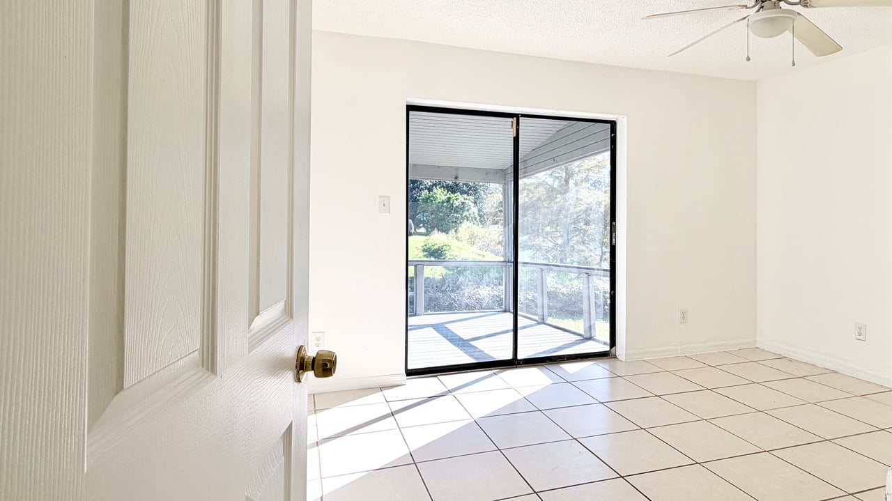 Longwood Three-Bedroom, Two-Bathroom Duplex for Lease on Lake Wayman