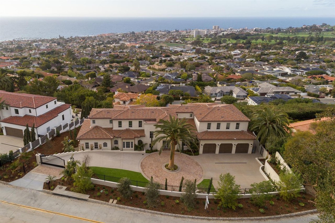 1206 Muirlands Drive