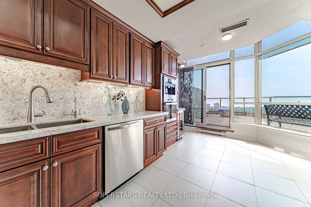 SERENE PENTHOUSE LIVING