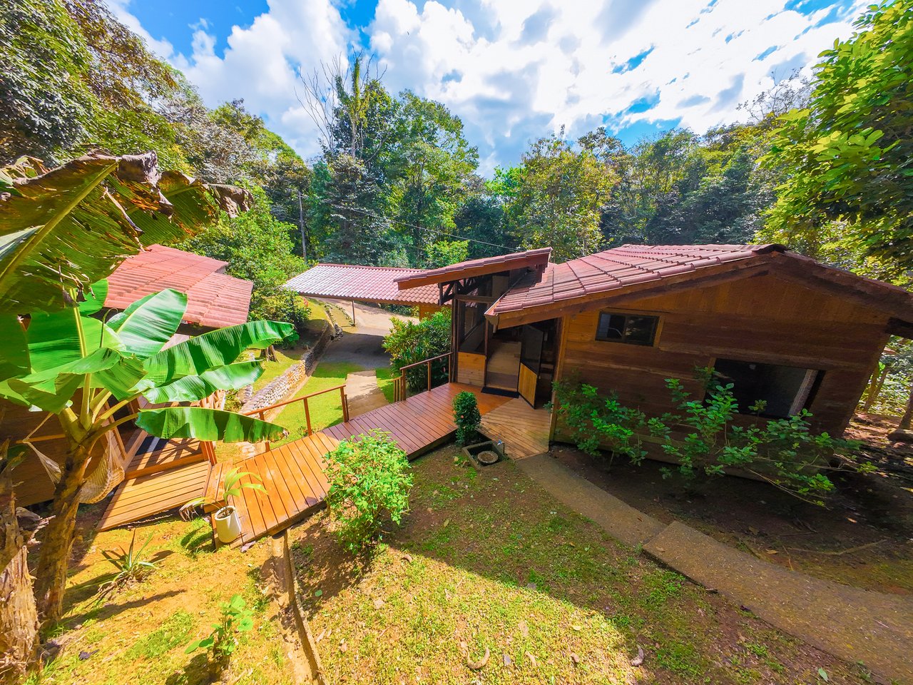 Serene Jungle Home + Guest Cabin on 3 Acres and River