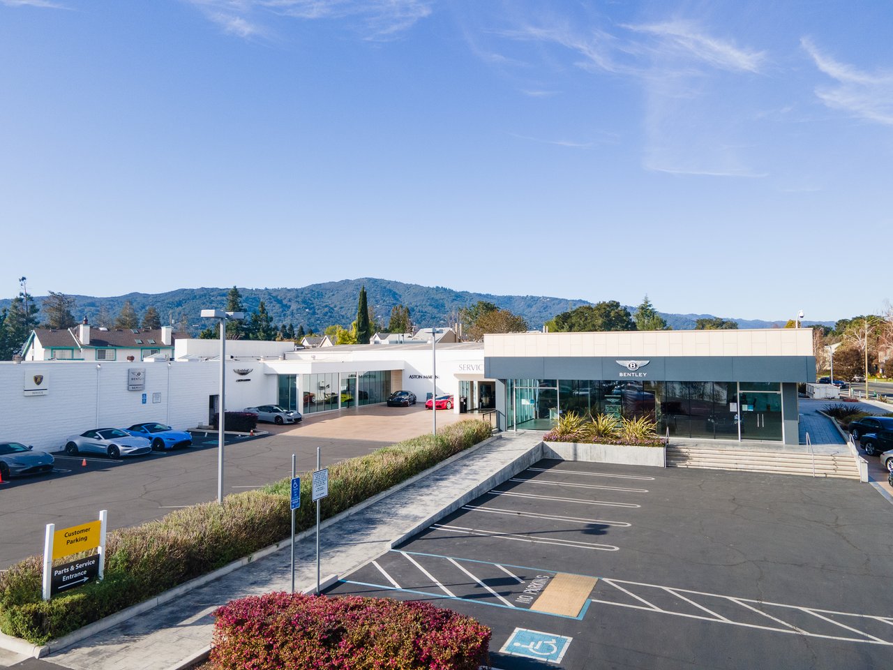 Los Gatos Porsche & Luxury Cars - Trophy NNN Leased Investments