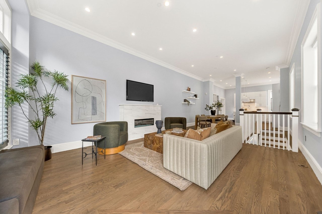 327-329 Shawmut Ave. Unit 1