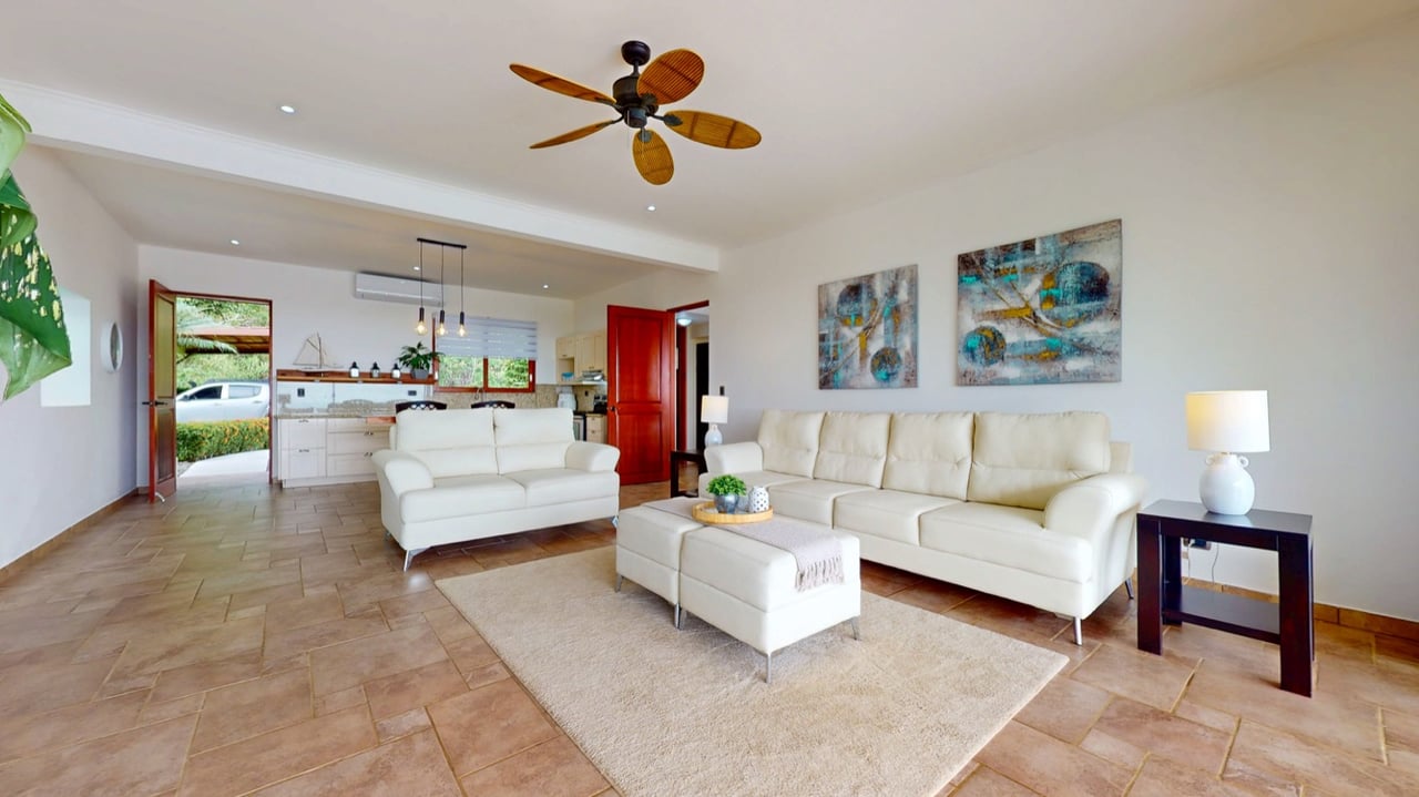 Ocean-View Luxury Home in Ojochal with Sunset Views and Retreat Potential