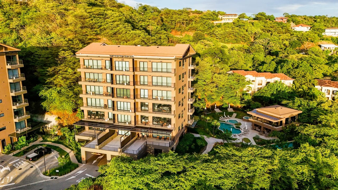 Luxury Ocean View Condo