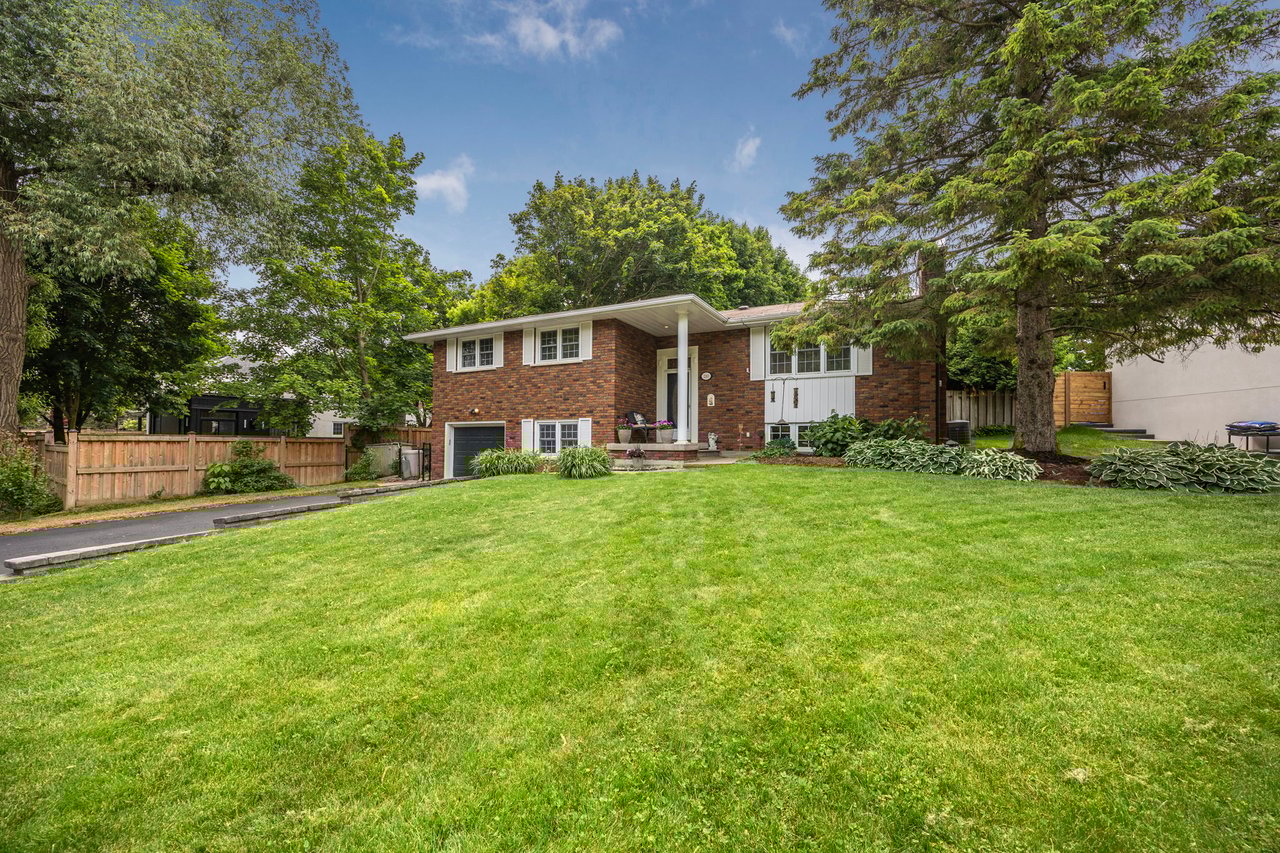 210 Richard Avenue, Newmarket