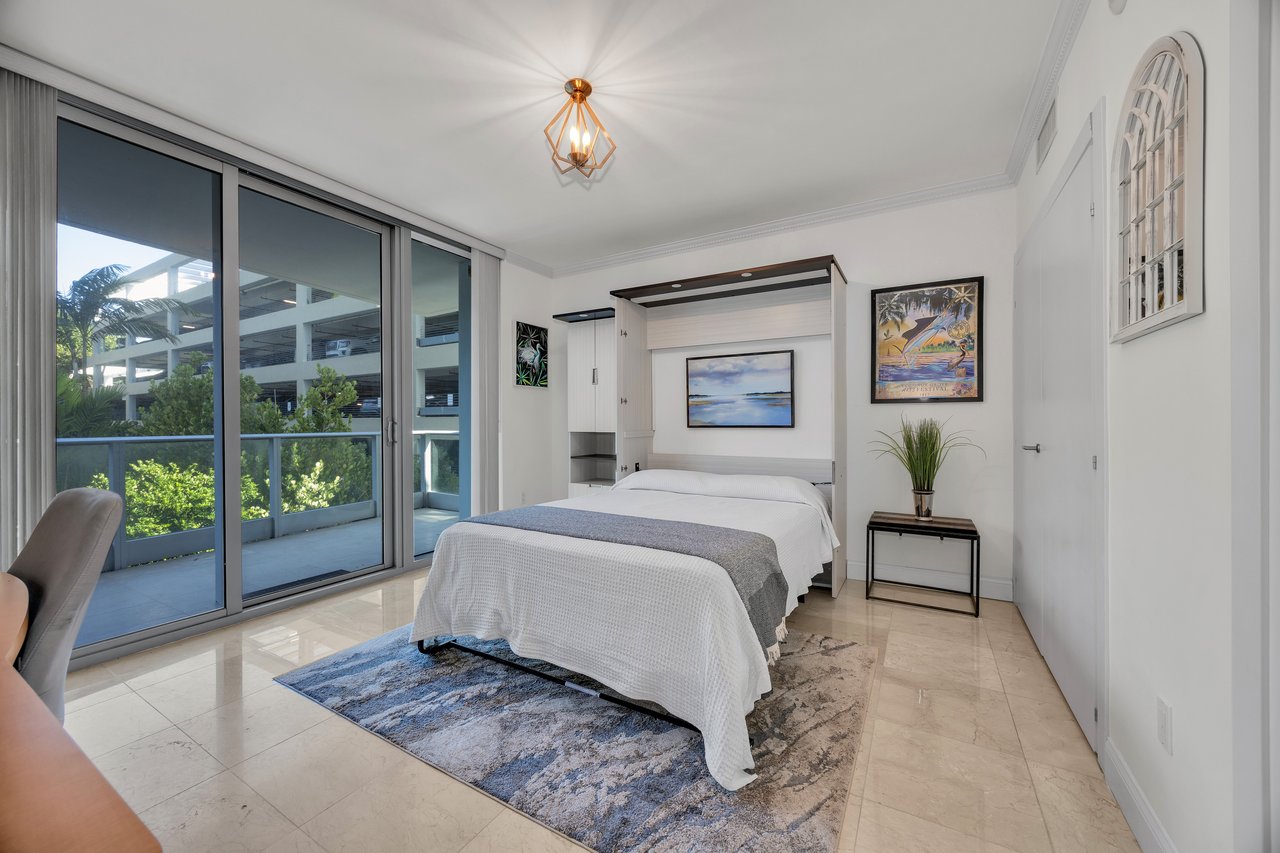 2627 S Bayshore Dr # 507