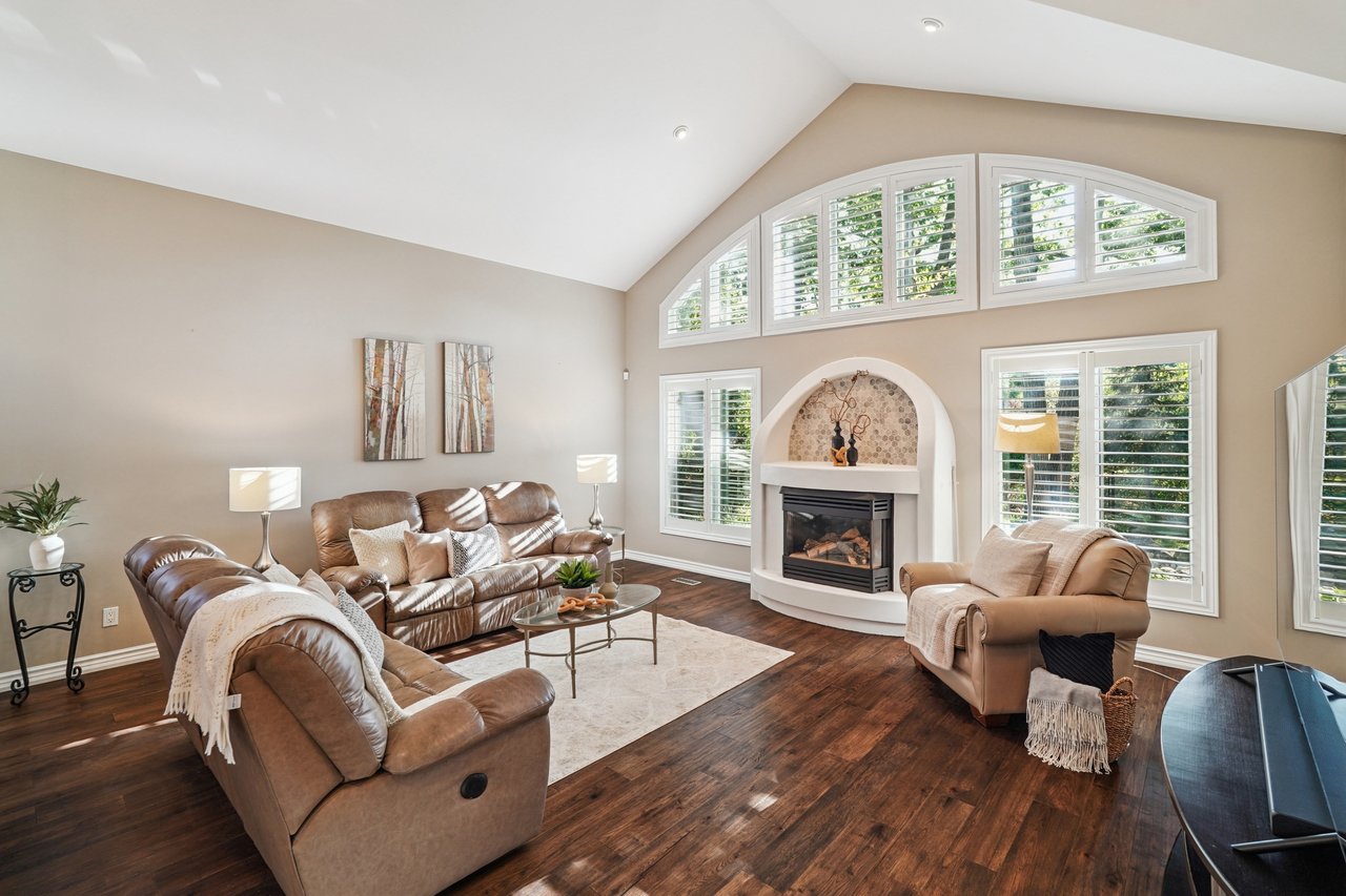 A Lifestyle Retreat in Prestigious Tyandaga Woods