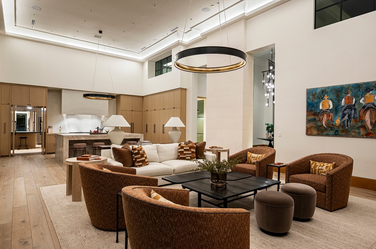 5029 E DESERT PARK Lane