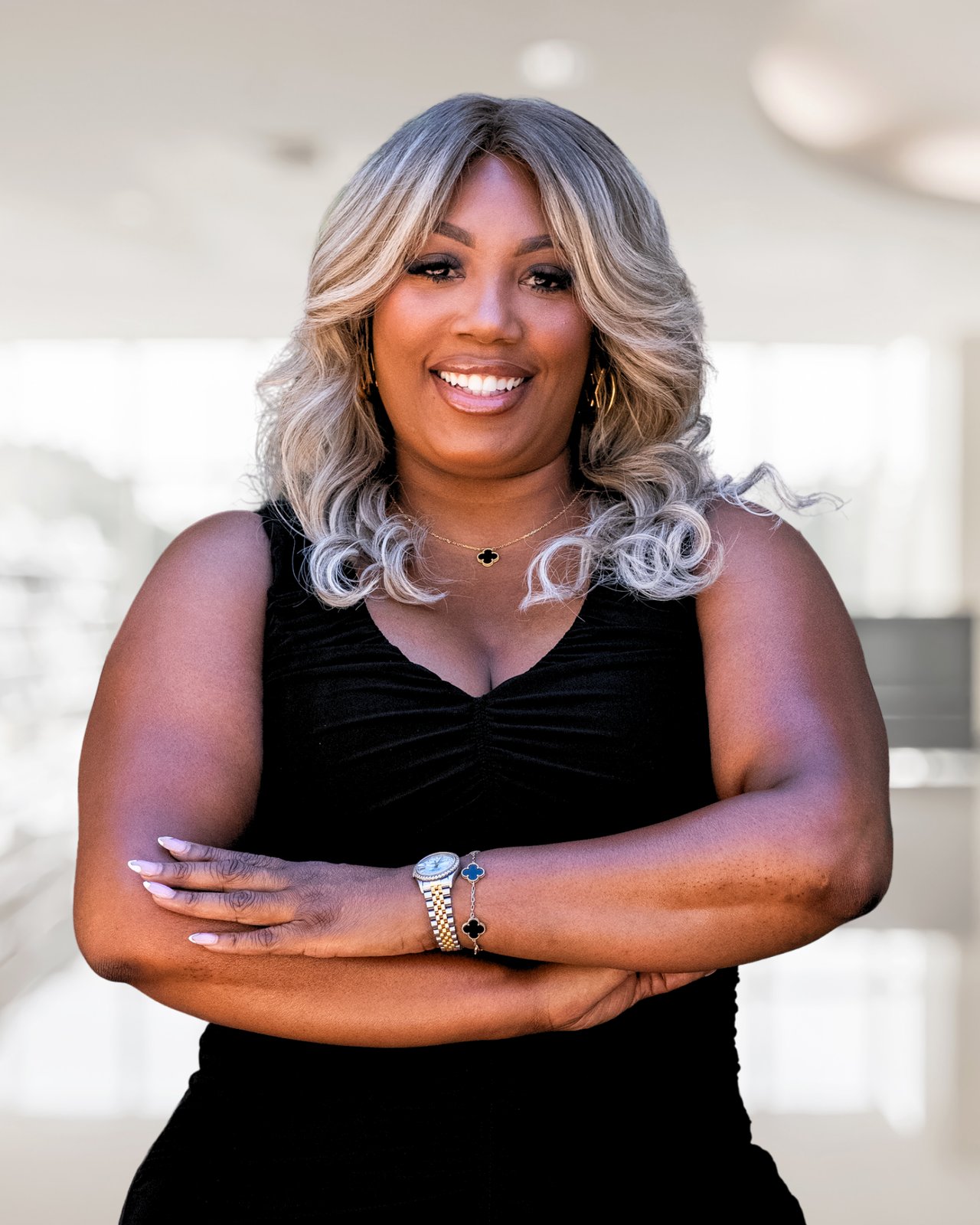 Liza  Smith