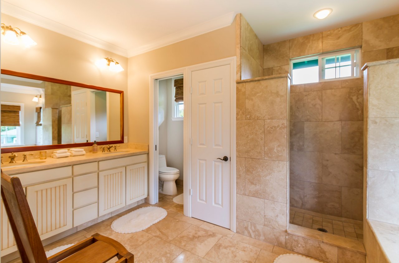 The Green Pineapple Estate