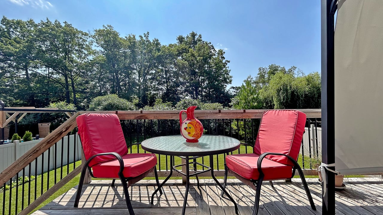 559 Valley Vista Dr