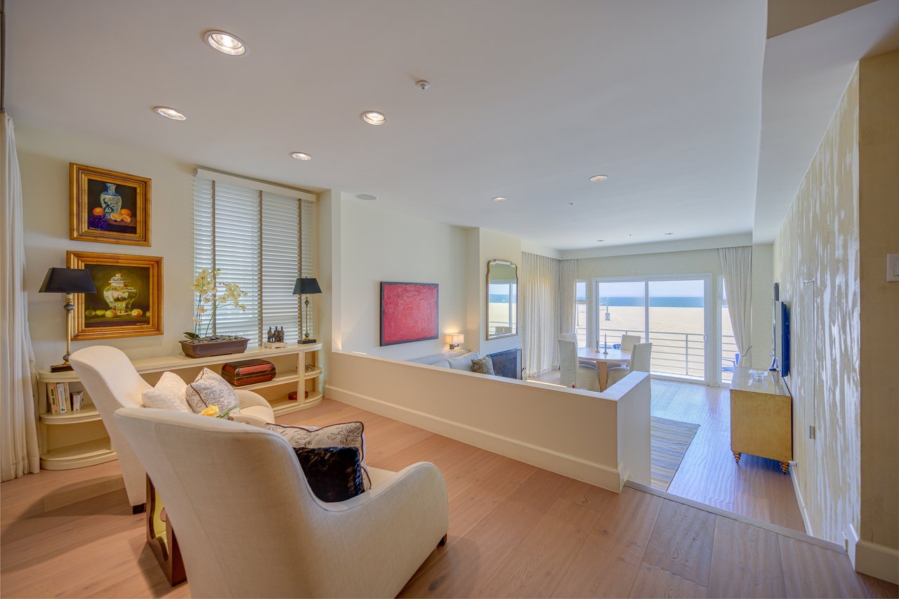 4403 Ocean Front Walk, #203