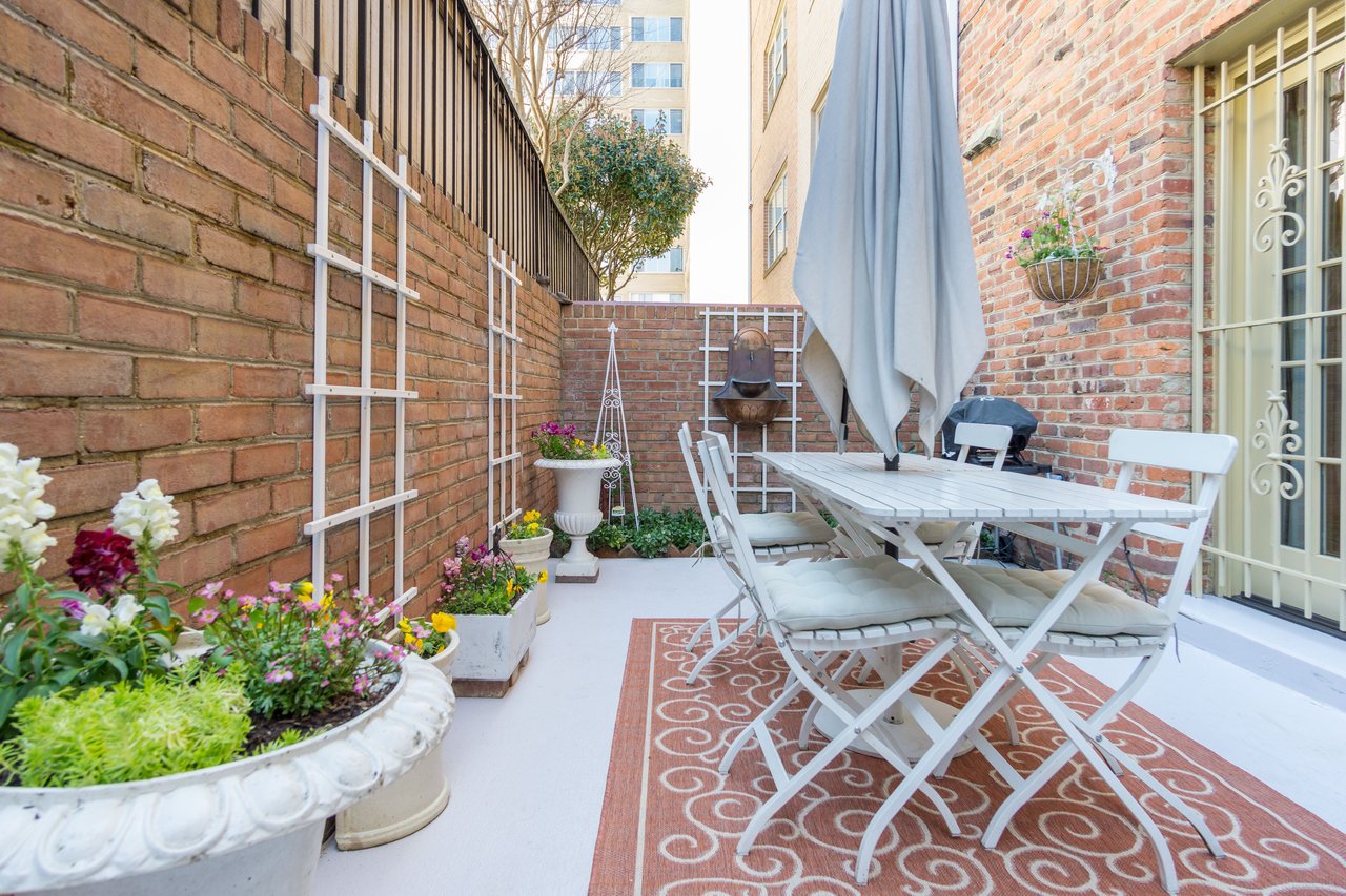 1823 Corcoran Street NW #9