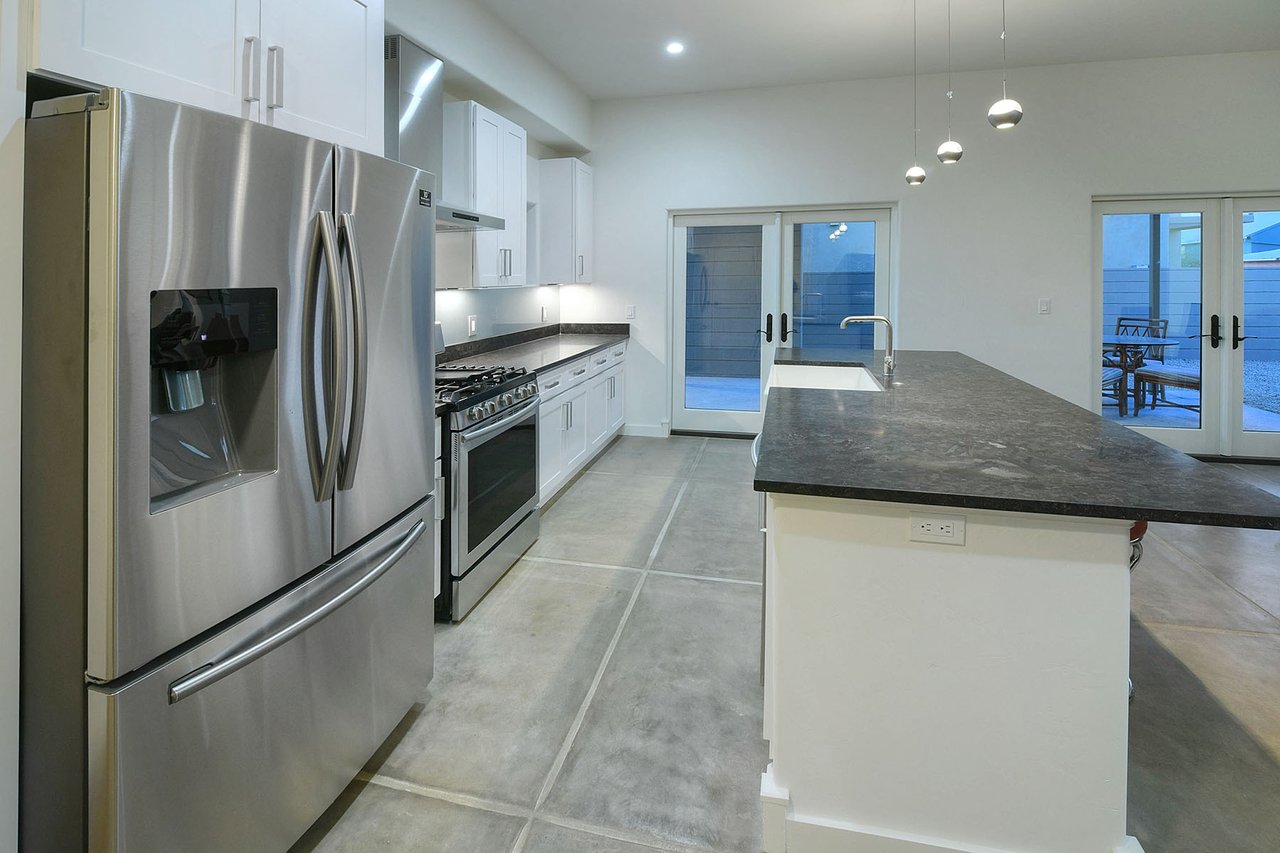 New Contemporary in Barrio Viejo