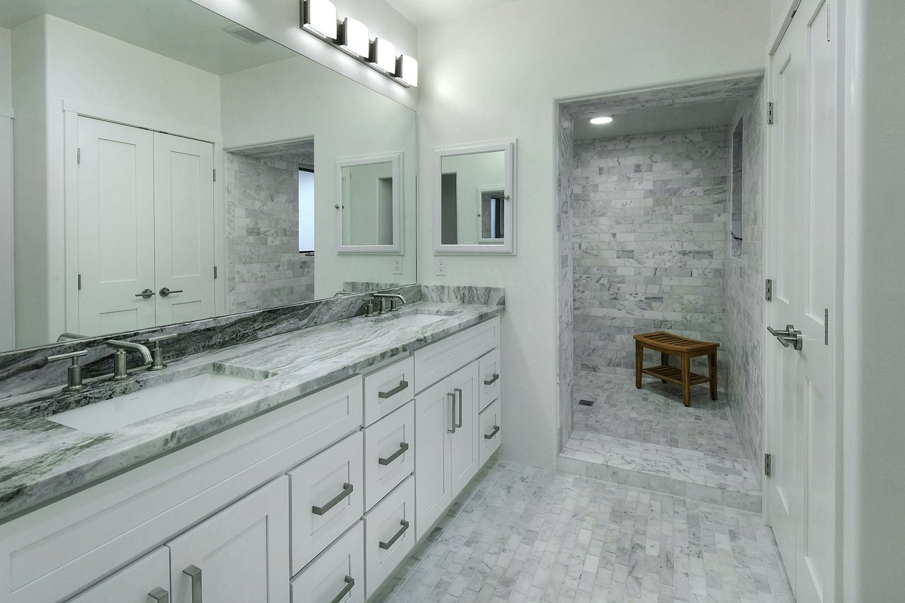 New Contemporary in Barrio Viejo