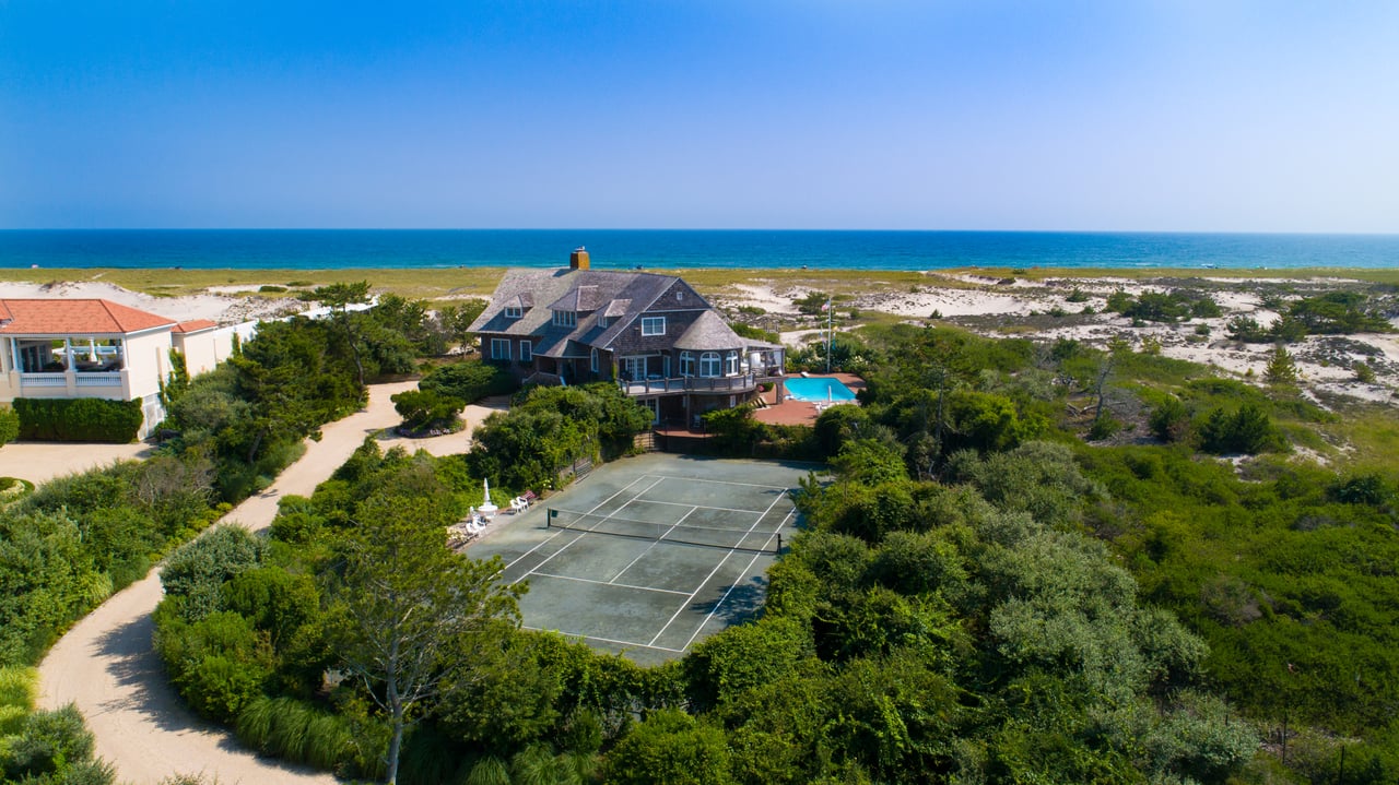 Iconic Meadow Lane Oceanfront 