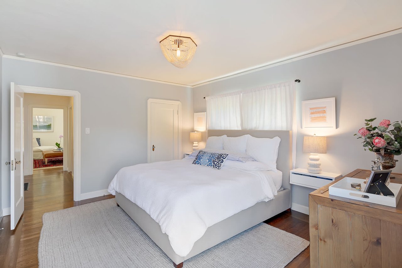 1408 Sir Francis Drake Blvd, San Anselmo