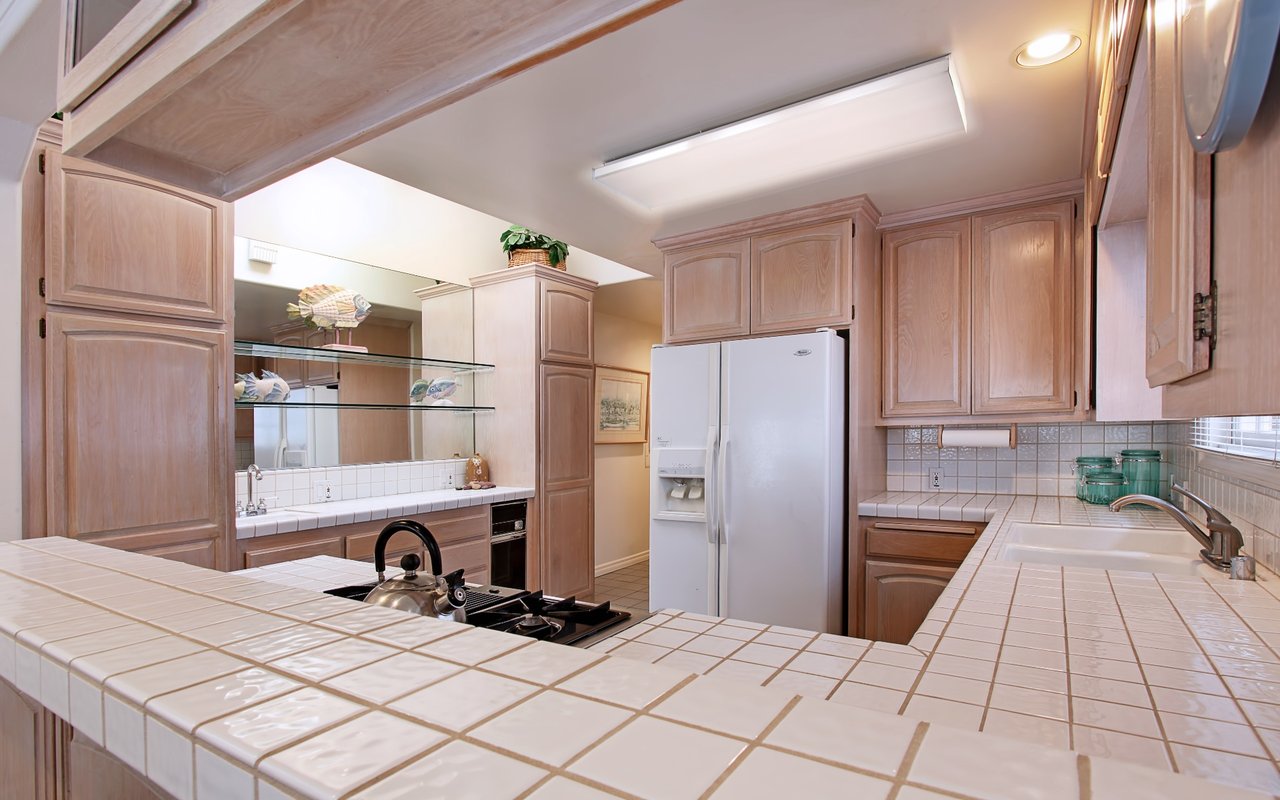 123 Pearl Ave