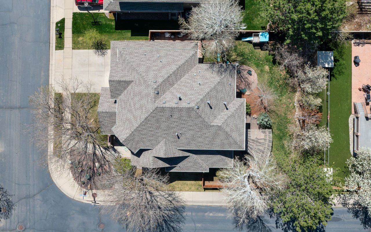 4027 Guadeloupe Street