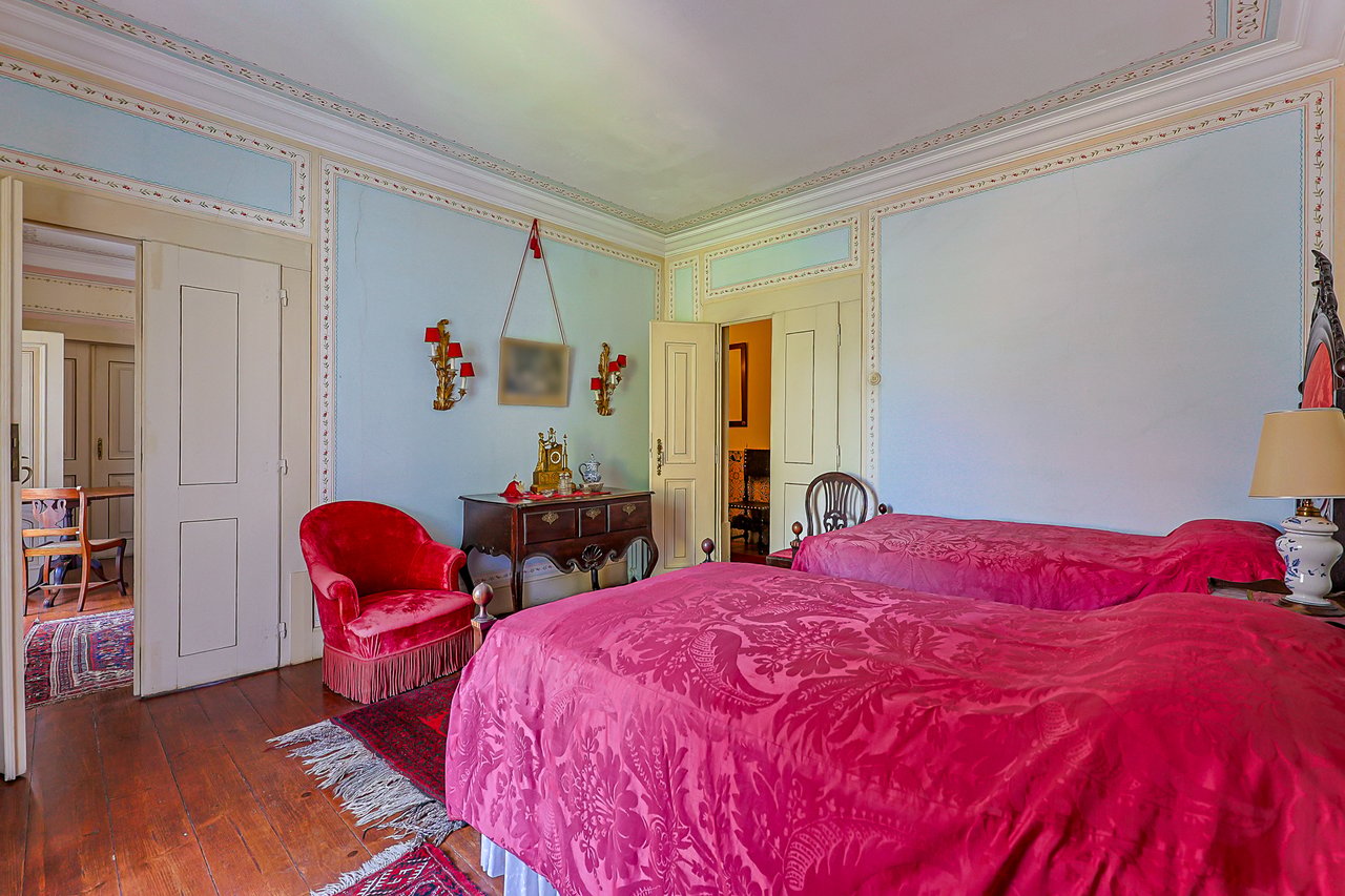Magnificent 17th-Century Palace with  76,400 m² Estate Near Coimbra