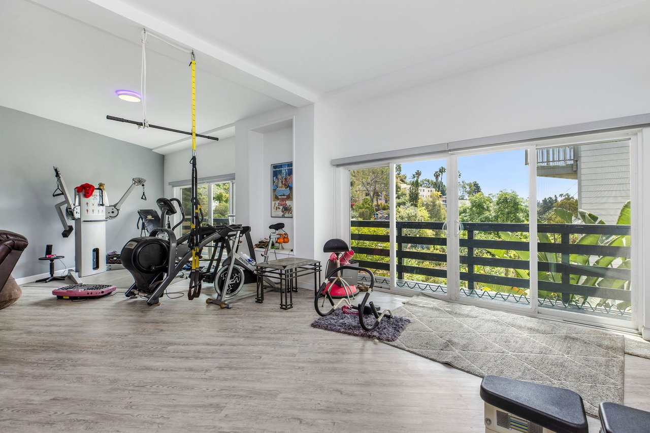 2350 San Marco Dr