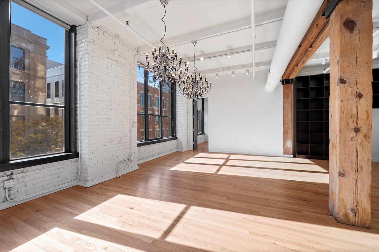 900 West Jackson Boulevard Unit 3W 