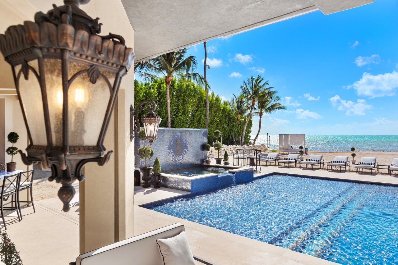 Chateau On The Ocean
