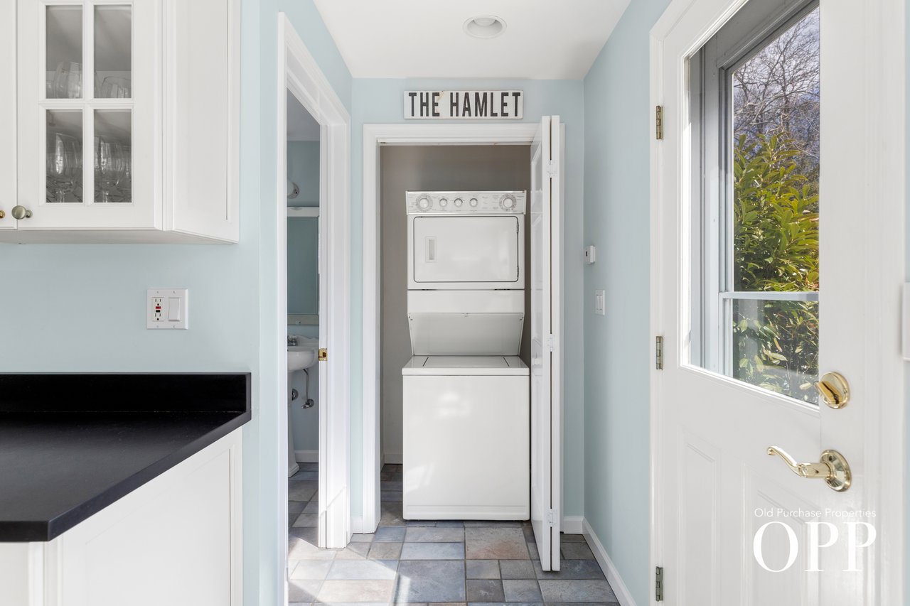 An Expanded Cape with a Private Wing, Set by the Preserve