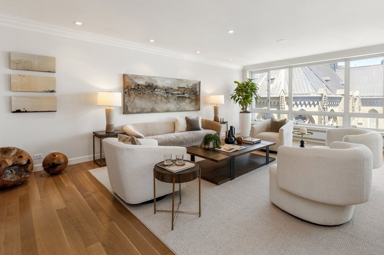 Renovated Corner Three-Bedroom at 1200 California