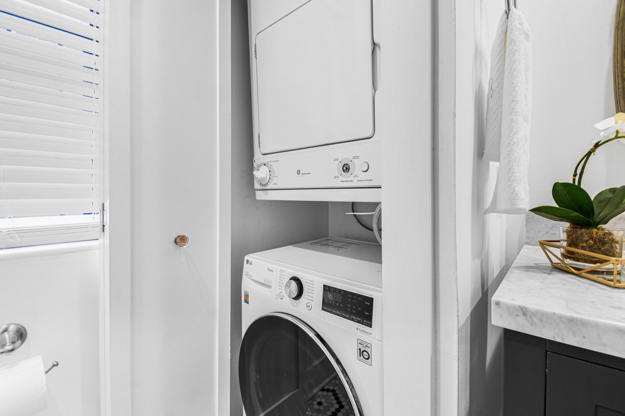 2013 Columbia Rd Unit E