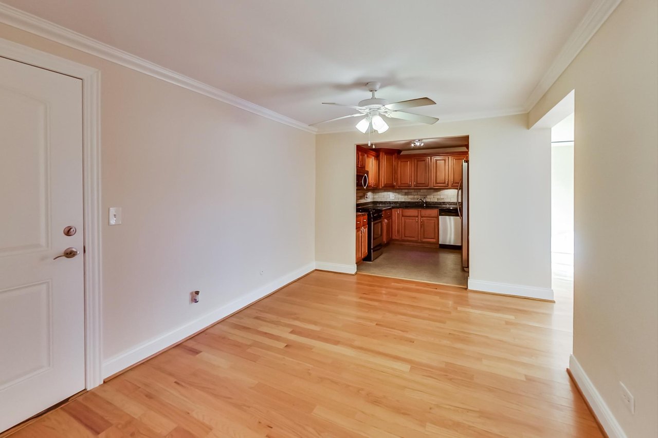 6333 N Milwaukee Ave Unit 1G