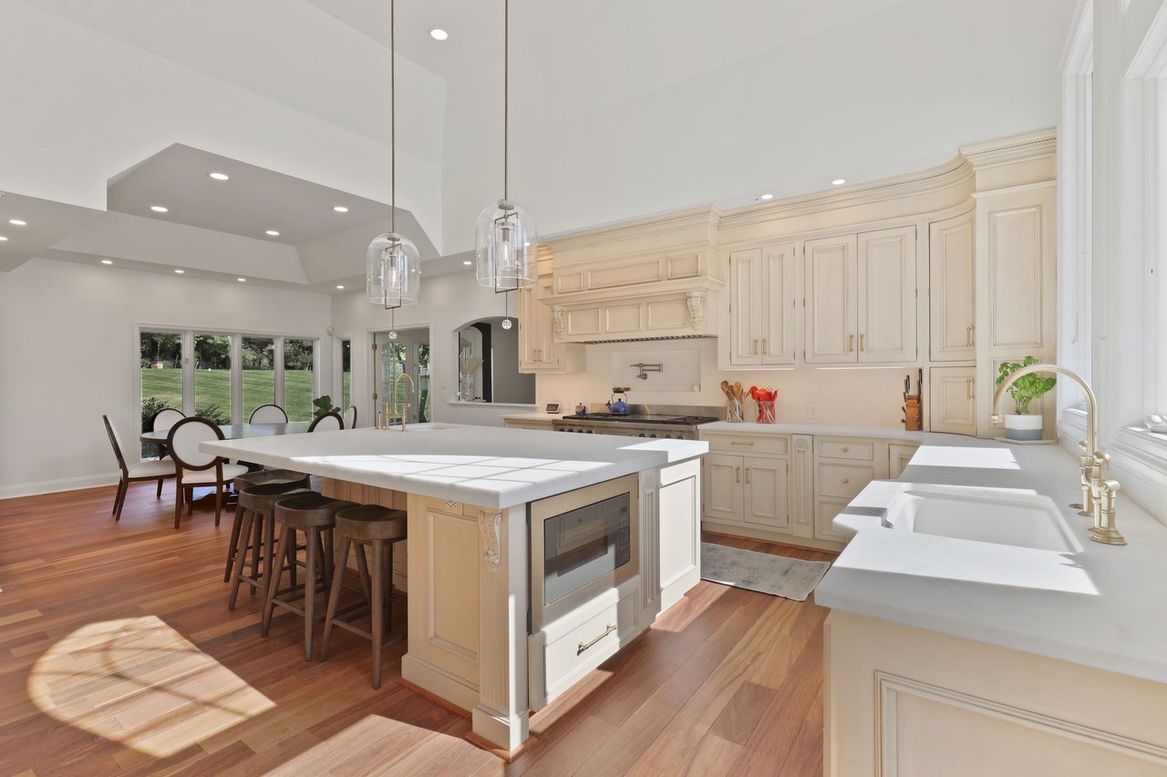 1524 Cedar Lane Farm RD