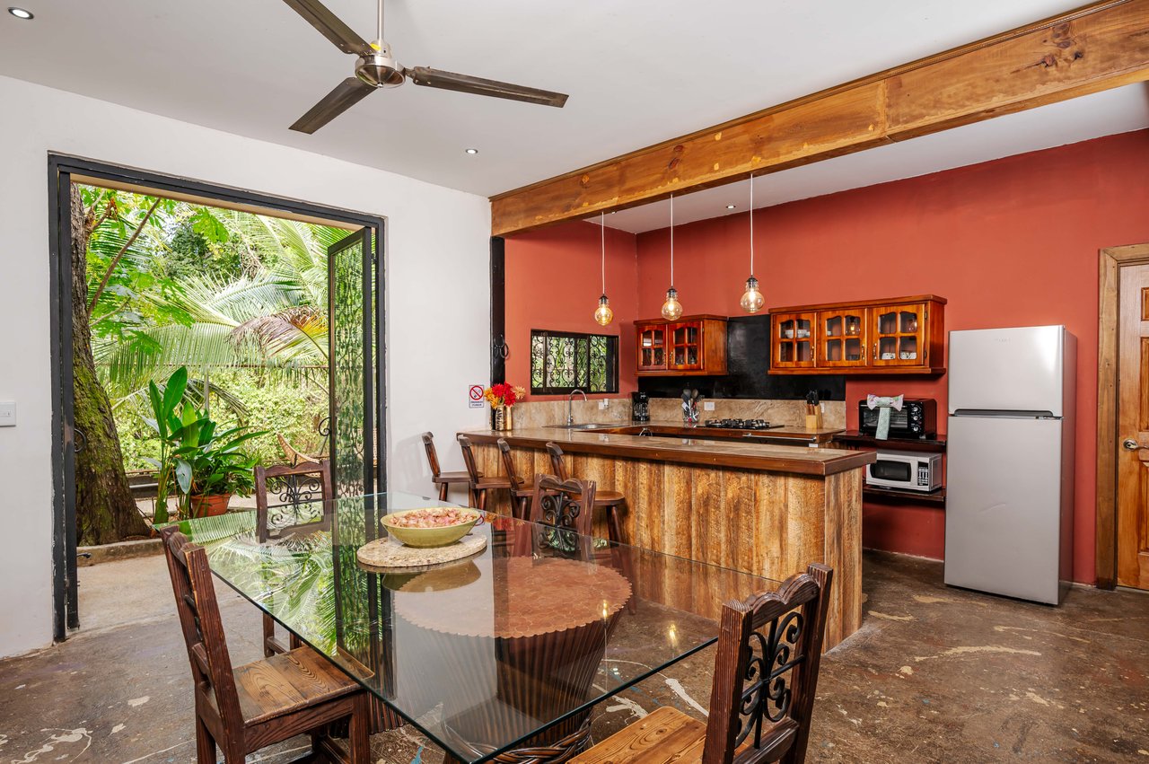 Cornett Retreat | Multi-Unit Colonial Compound 10 Mins to Playa Grande